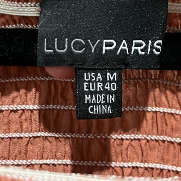 LUCY PARIS- Long Sleeve Flowy Sleeves with Ruched Material Copper Top Size M - Picture 5 of 5